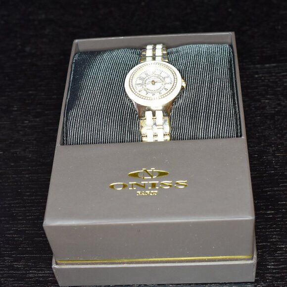 Oniss Paris Austrian Crystal Watch - Picture 4 of 14